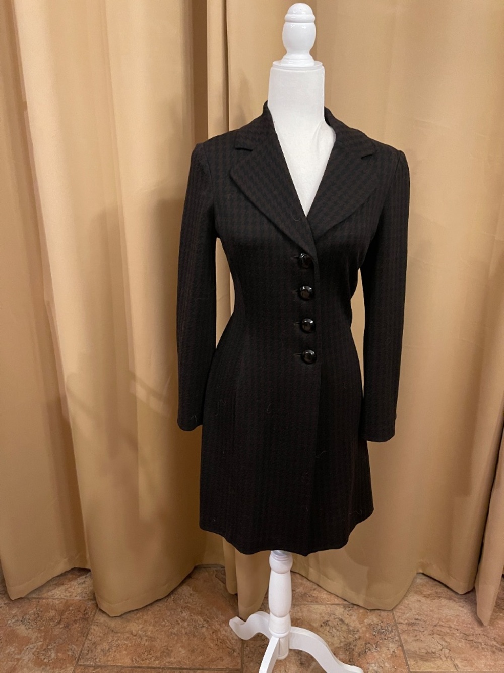 St. John Collection Black & Brown Houndstooth Coat, Dress, Cardigan Size 2